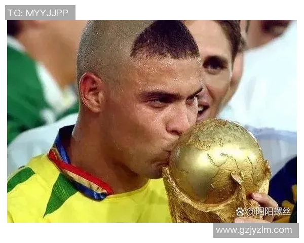 回顾40年前足球巨星阵容：经典球员盘点与时代变迁的足坛传奇